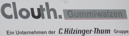 Eine Erweiterung des Logos mit dem Hinweis auf das Unternehmen Hilzinger-Thum, hauptsächlich am Gebäude verwendet.